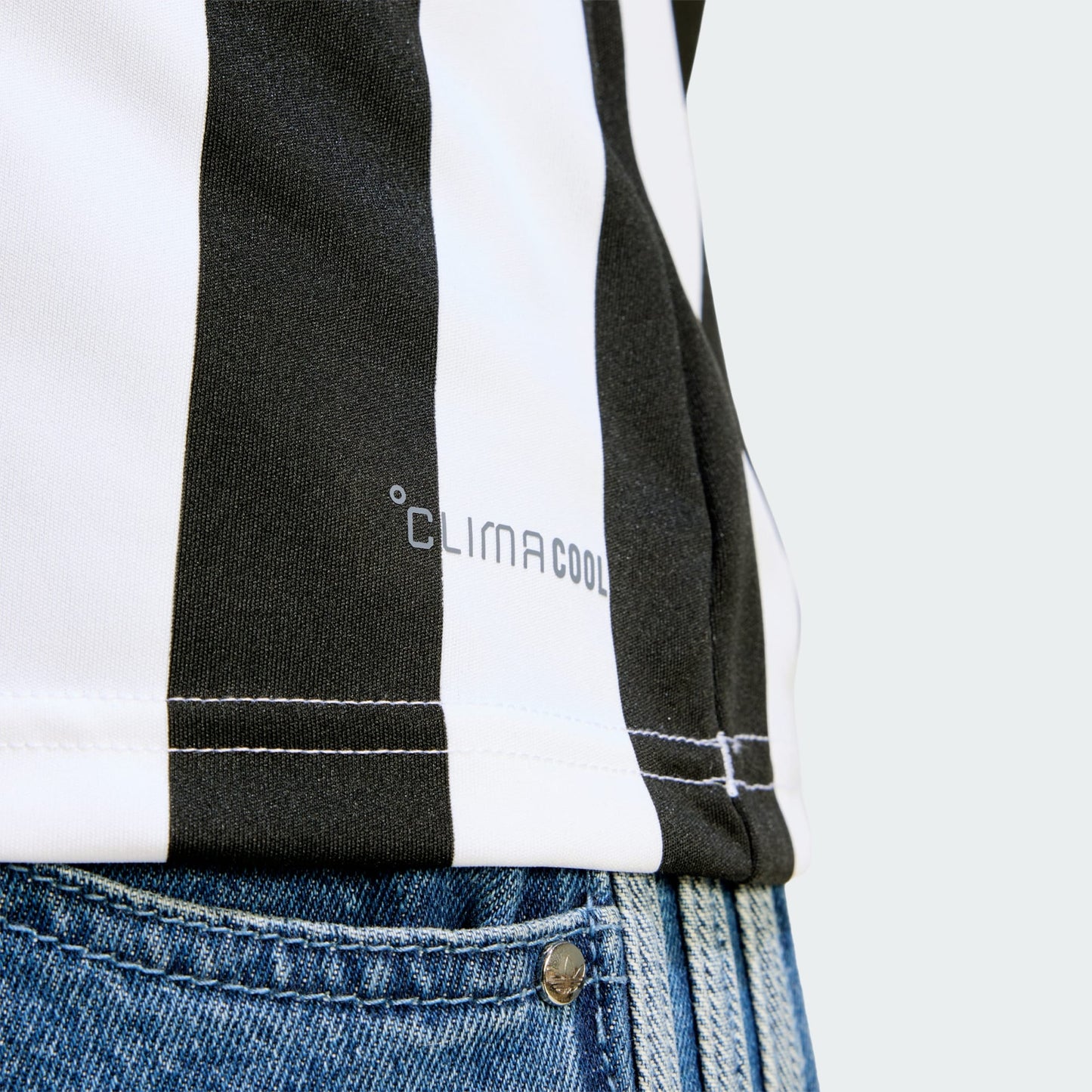 Camisa Feminina Juventus 2026/27 I - 7