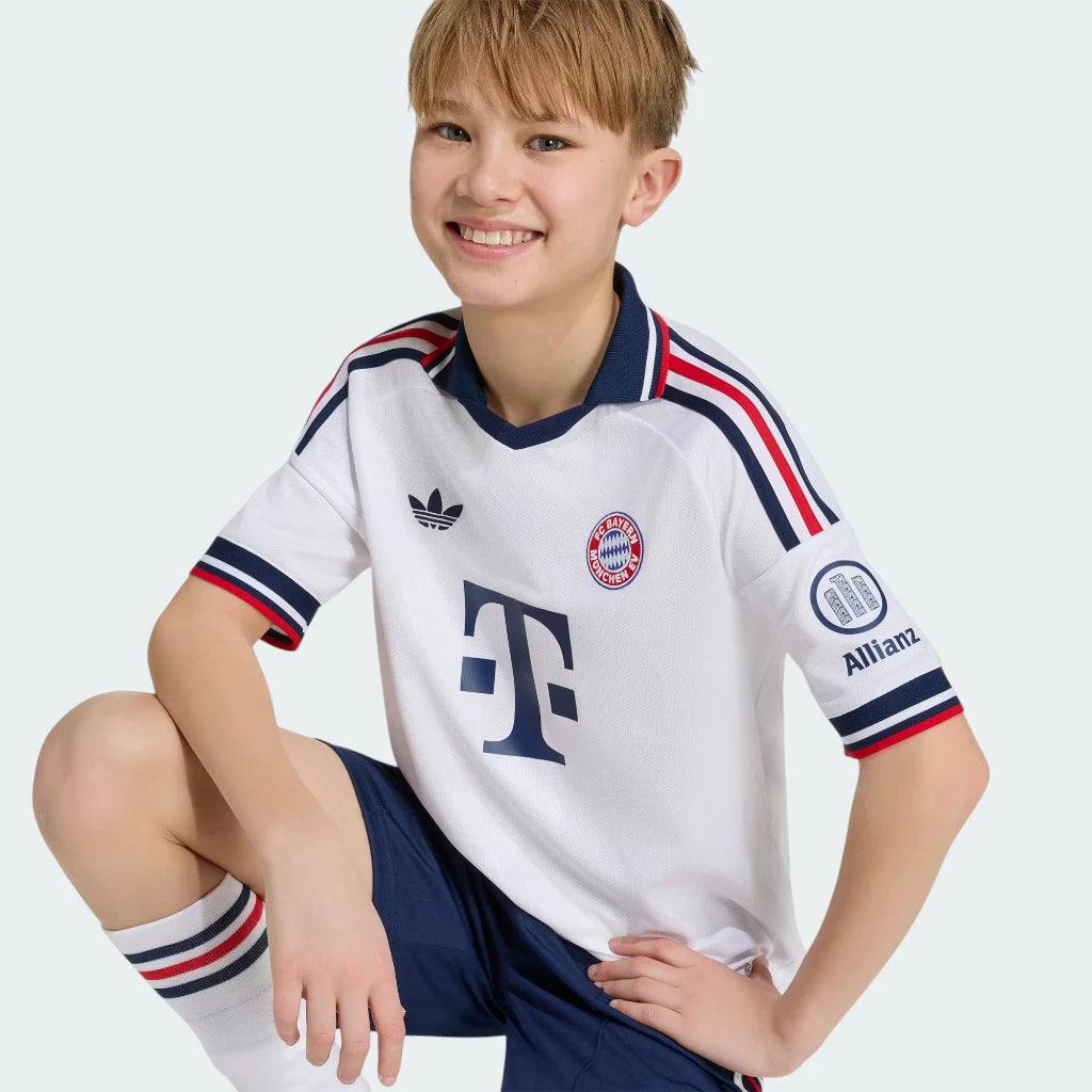 Kit Infantil Bayern de Munique 2026/27 II