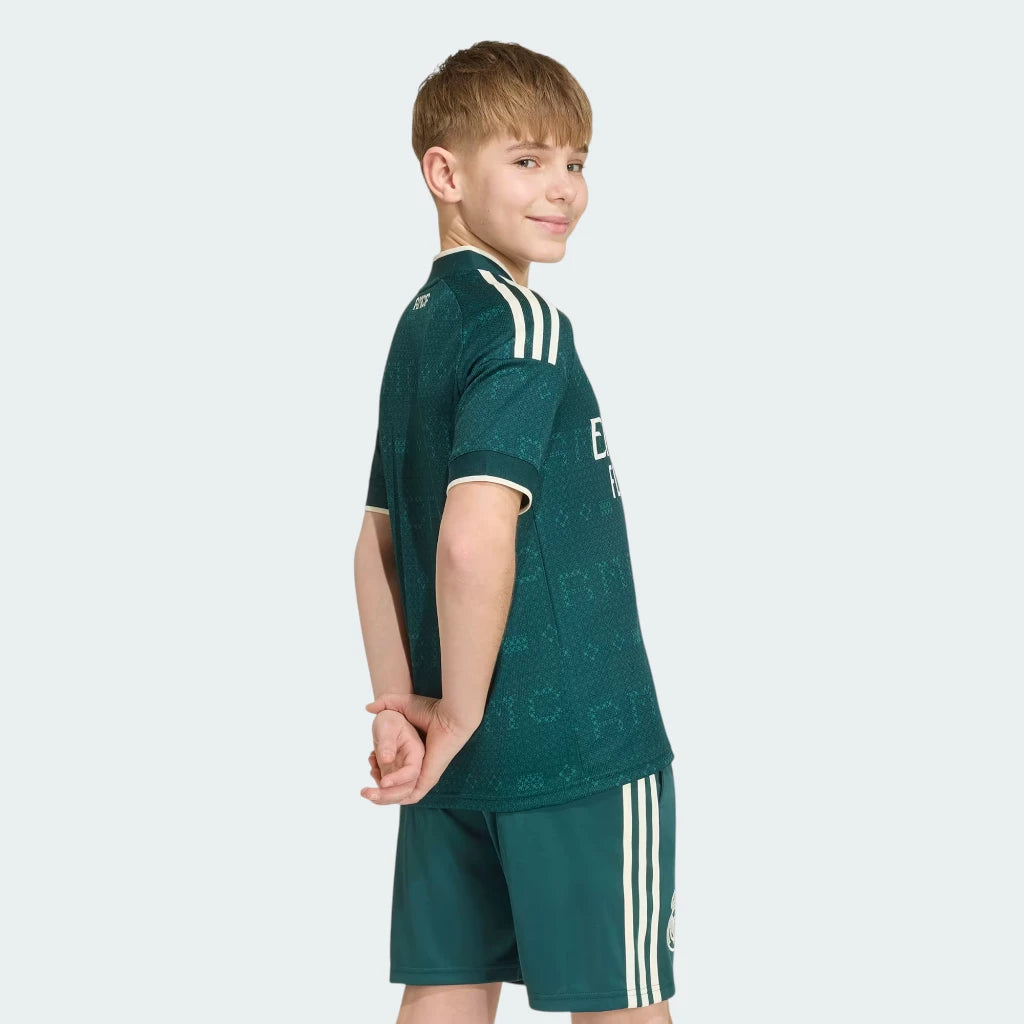 Kit Infantil Real Madrid 2026/27 II