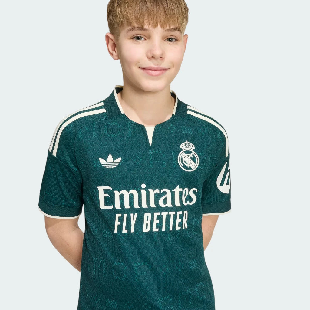 Kit Infantil Real Madrid 2026/27 II