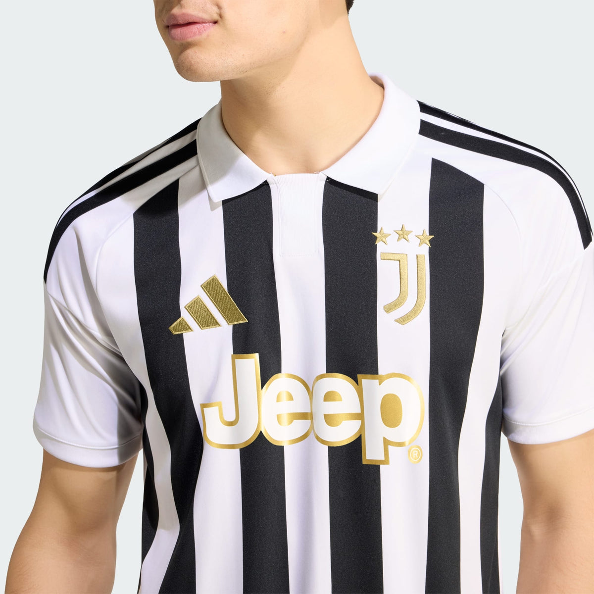 Camisa Juventus 2026/27 I - 6