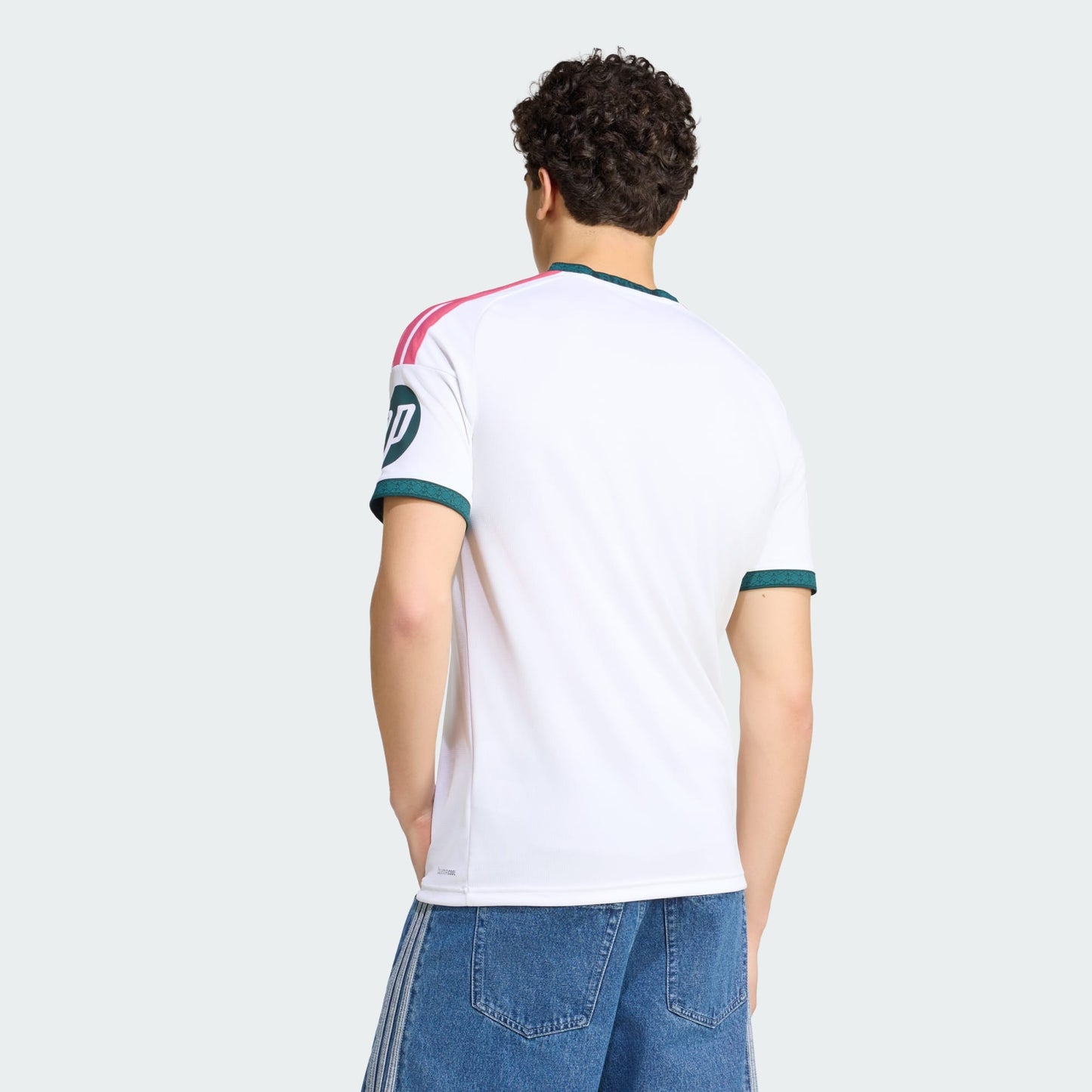 Camisa Real Madrid 2026/27 I - 4